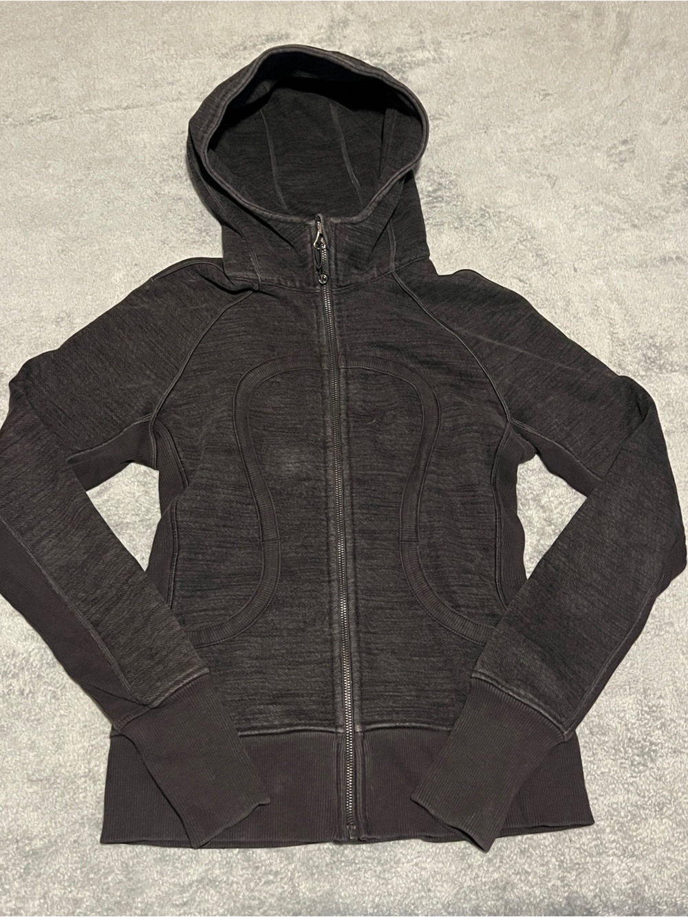 Lululemon Women’s Black Zip-Up Hoodie Sweater size 6
